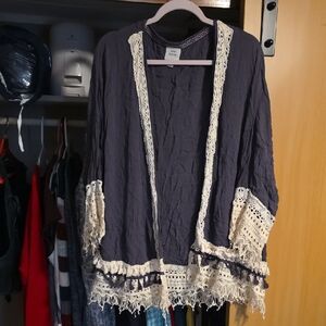 Knox Rose Gray and Cream Lace Cardigan
